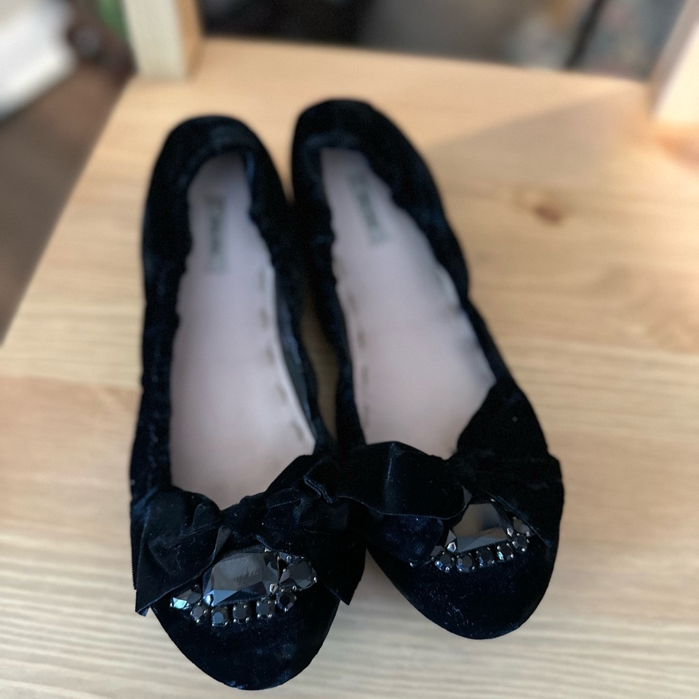 MIU MIU Black Velvet Bow Flats - Picture 3 of 6